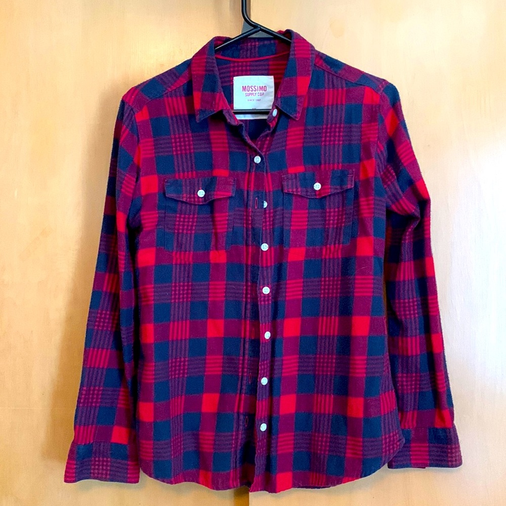 Mossimo red and blue plaid